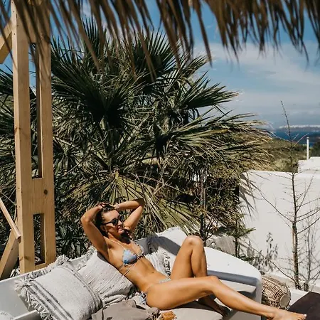 Summer Lovers Villa *