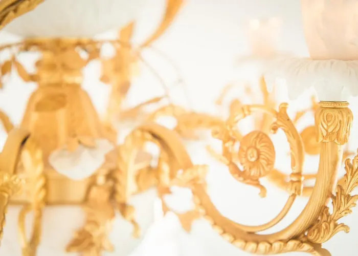 Summer Lovers Акротири