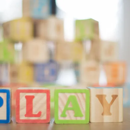 فيلة Summer Lovers